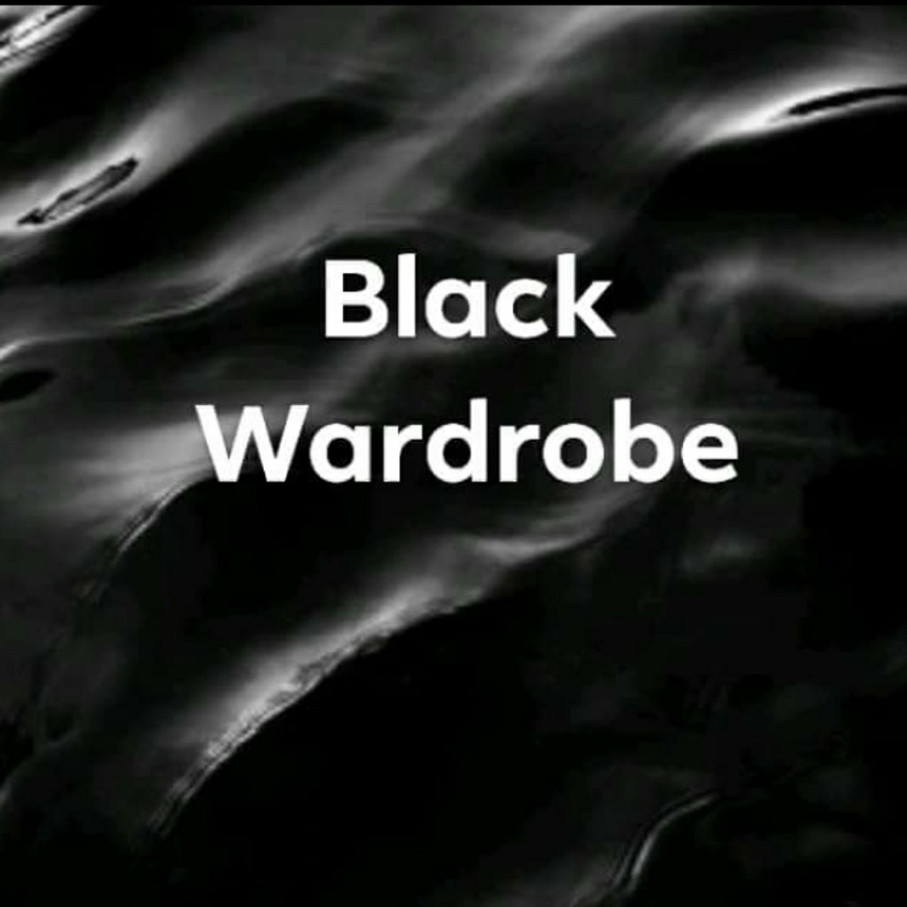 💣Black